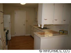 205 Lower Edgewood Road Asheville, NC 28715 - Photo 3 of 12 Gallery Image 3