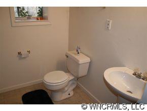 205 Lower Edgewood Road Asheville, NC 28715 - Photo 7 of 12 Gallery Image 7