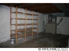 205 Lower Edgewood Road Asheville, NC 28715 - Photo 10 of 12 Gallery Image 10