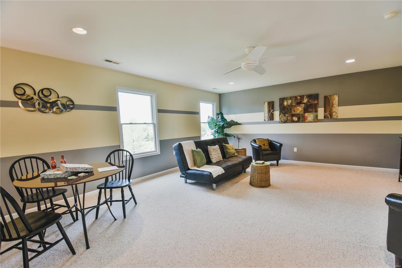 811 Wheaton Way St. Louis, MO 63141 - Photo 14 of 26