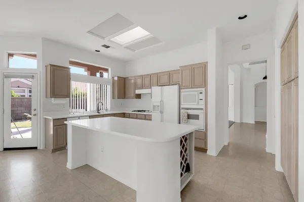 $3,000 | 78549 Links Drive, Palm Desert, CA 92211