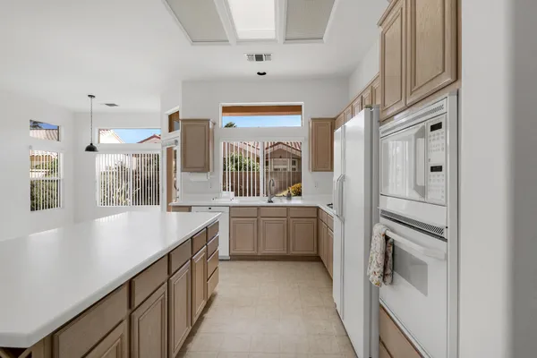 $3,000 | 78549 Links Drive, Palm Desert, CA 92211