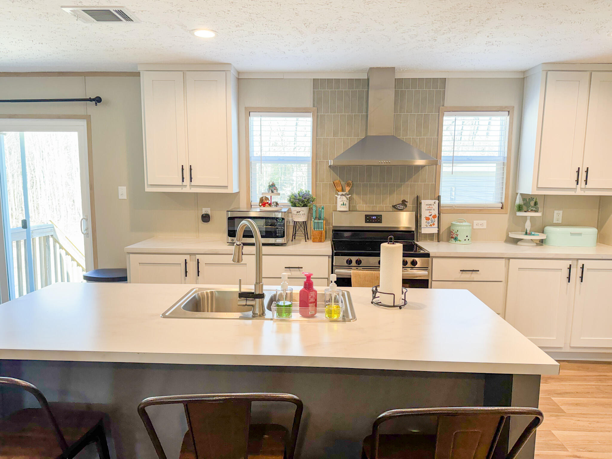 1323 Van Dyke Road Cottageville, SC 29435 - Photo 12 of 31 IMG_3499