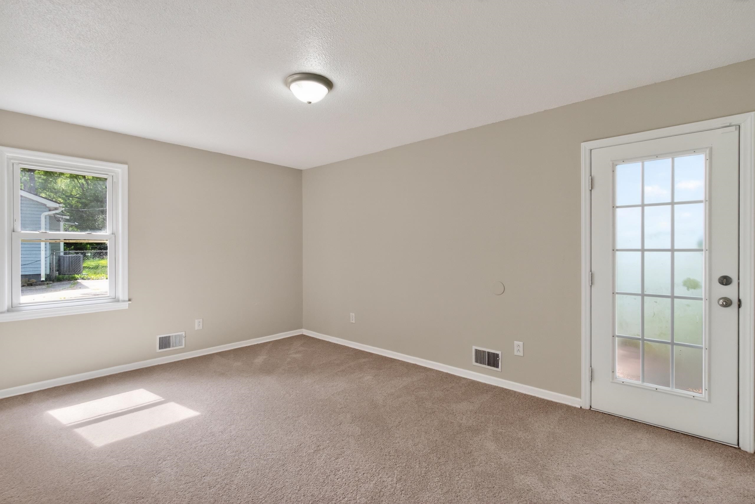 234 Greencreek Road Spartanburg, SC 29301 - Photo 18 of 21