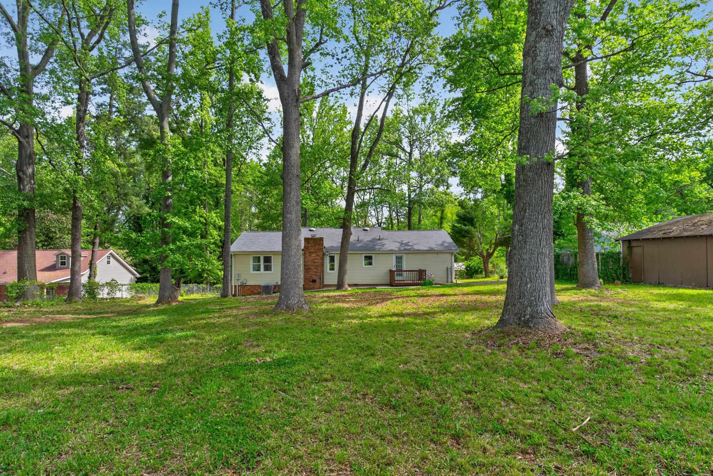 234 Greencreek Road Spartanburg, SC 29301 - Photo 6 of 21