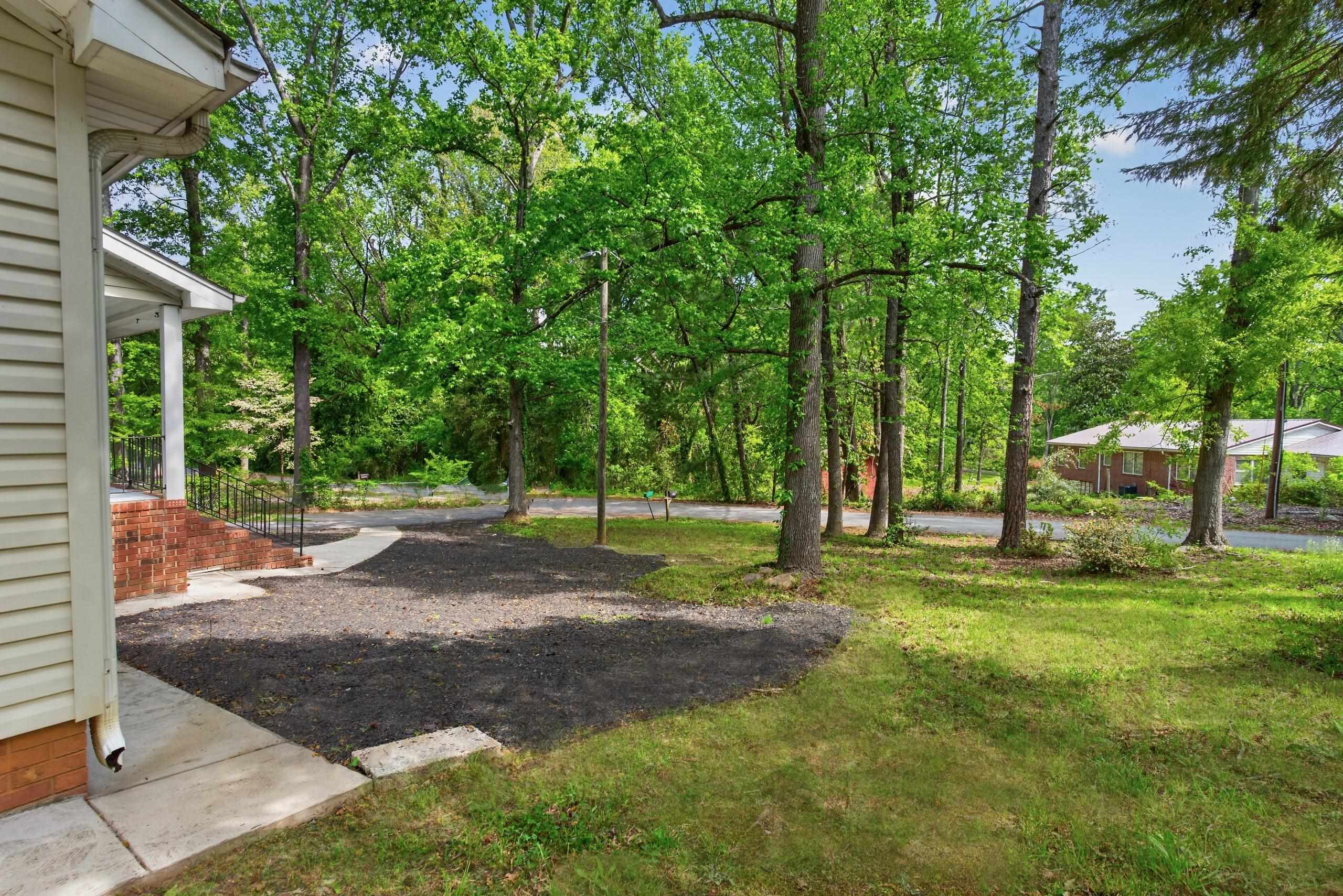 234 Greencreek Road Spartanburg, SC 29301 - Photo 7 of 21