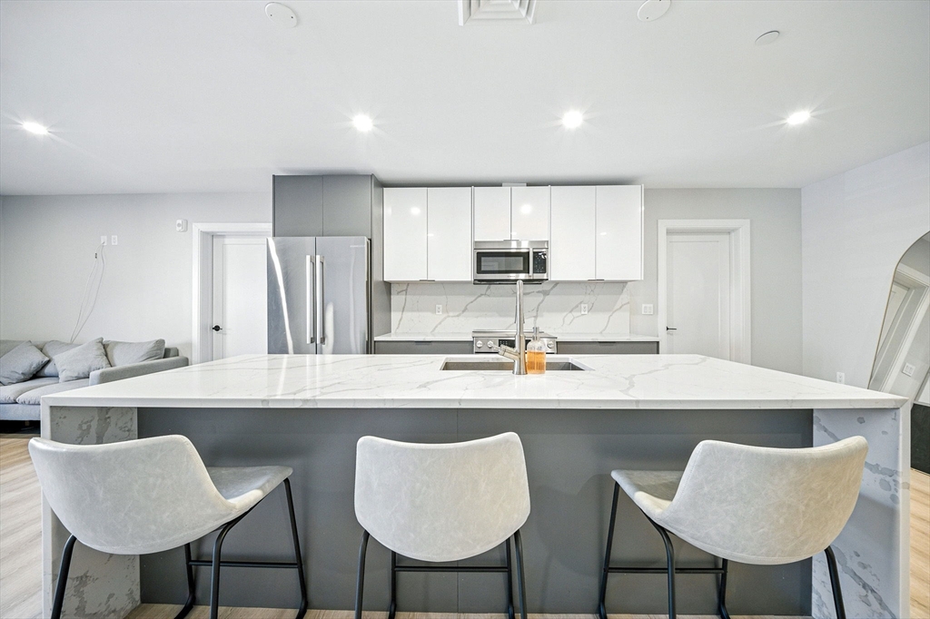 25 2nd Street, Unit 206 Chelsea, MA 02150 - Photo 13 of 40