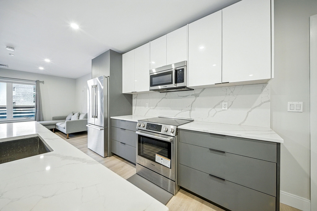 25 2nd Street, Unit 206 Chelsea, MA 02150 - Photo 18 of 40