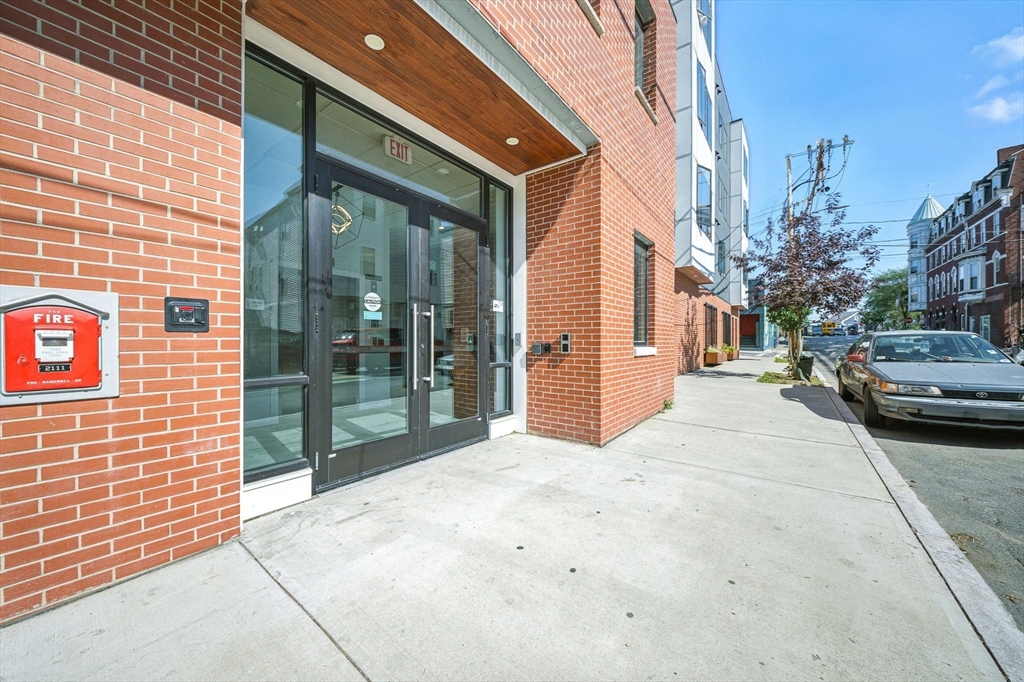 25 2nd Street, Unit 206 Chelsea, MA 02150 - Photo 2 of 40