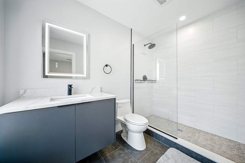 25 2nd Street, Unit 206 Chelsea, MA 02150 - Photo 34 of 40