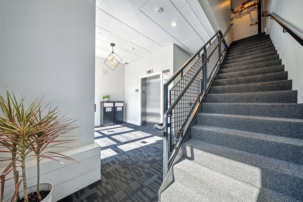 25 2nd Street, Unit 206 Chelsea, MA 02150 - Photo 7 of 40