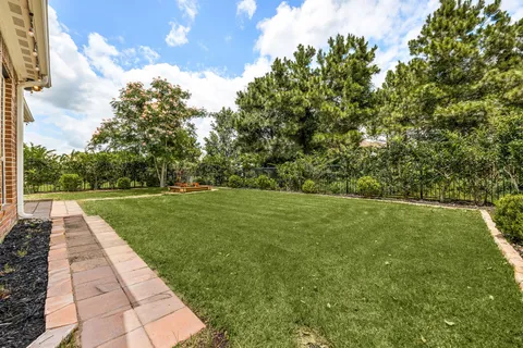 $535,000 | 10 Cottage Glen Lane, Fulshear, TX 77441