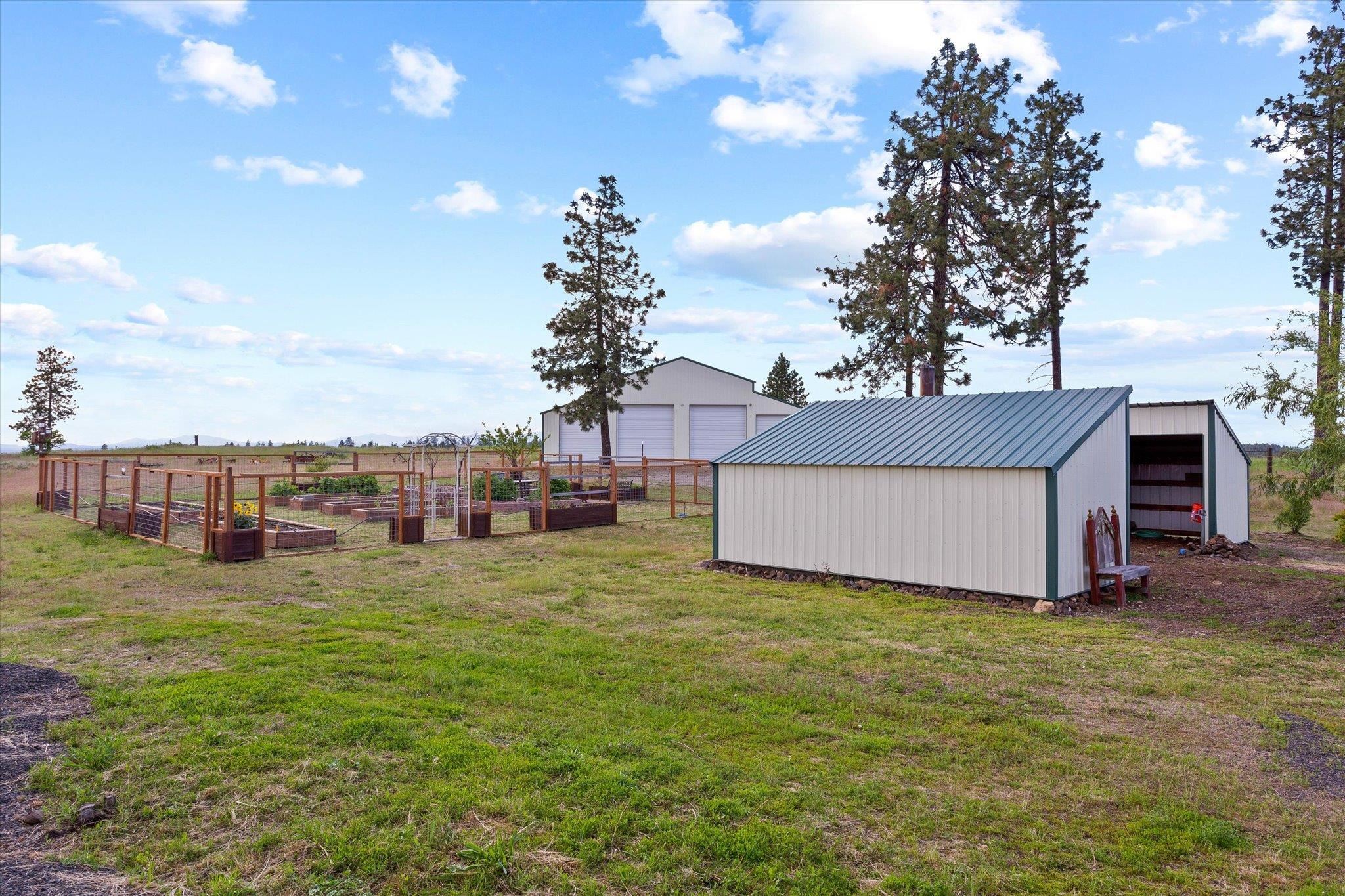 29409 North Dunn Road Chattaroy, WA 99003 - Photo 42 of 50