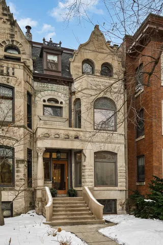 $1,350,000 | 5519 South Cornell Avenue, Chicago, IL 60637