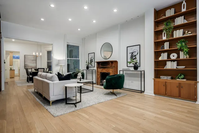 $1,350,000 | 5519 South Cornell Avenue, Chicago, IL 60637