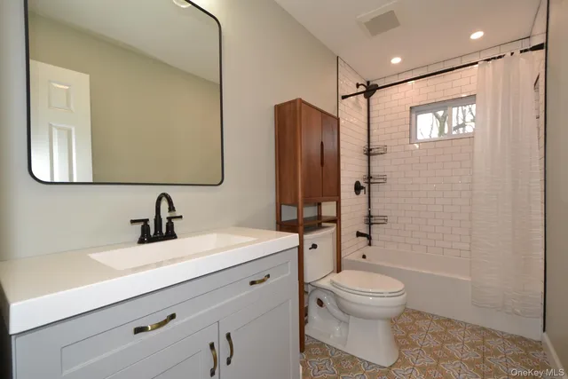 $765,000 | 34 Stewart Circle North, Centereach, NY 11720