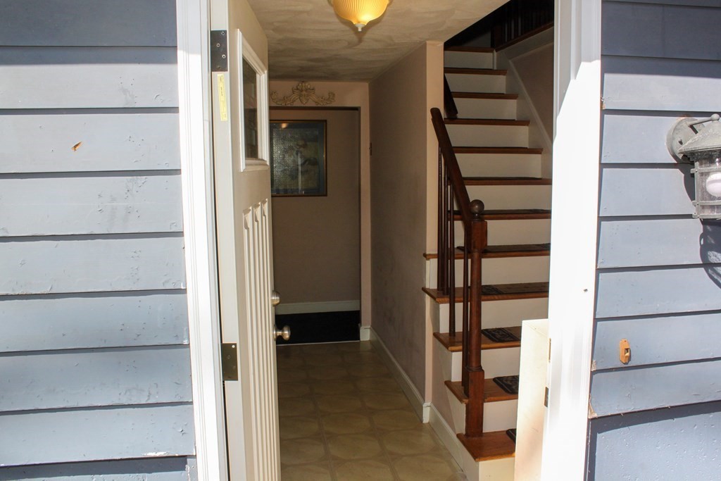 381 High Plain Road Andover, MA 01810 - Photo 2 of 21
