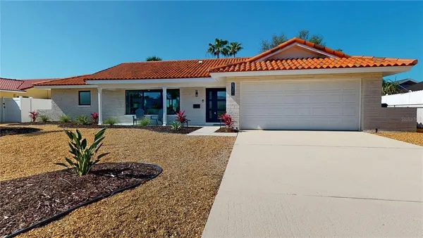$5,975 | 6380 3rd Palm Point, St. Pete Beach, FL 33706