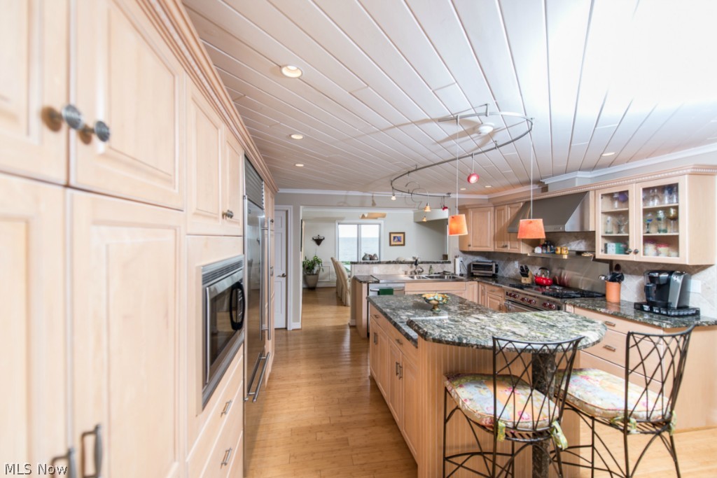3975 North Cliff Road Port Clinton, OH 43452 - Photo 5 of 25 Gallery Image 5