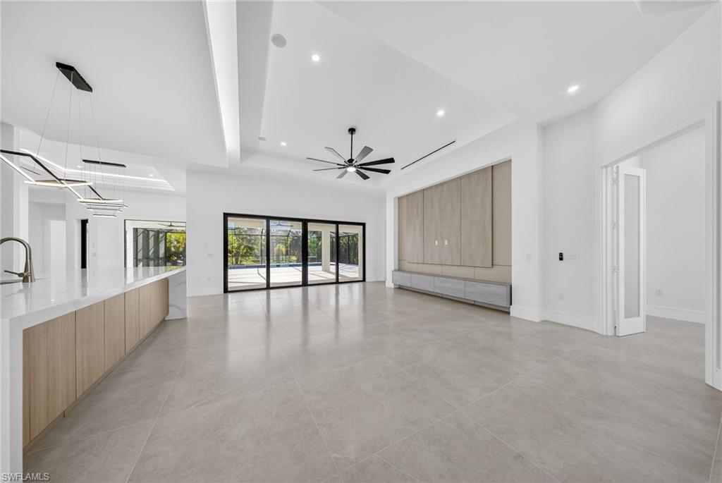522 17th Street Southwest Naples, FL 34117 - Photo 15 of 50 Gallery Image 15