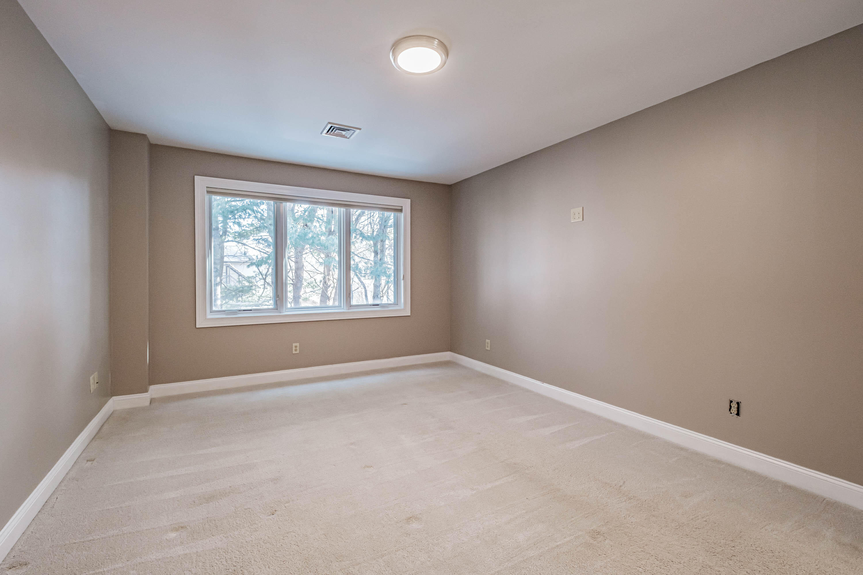19 Foreside Common Road, Unit 19 Falmouth, ME 04105 - Photo 30 of 42 20220214gp-60044