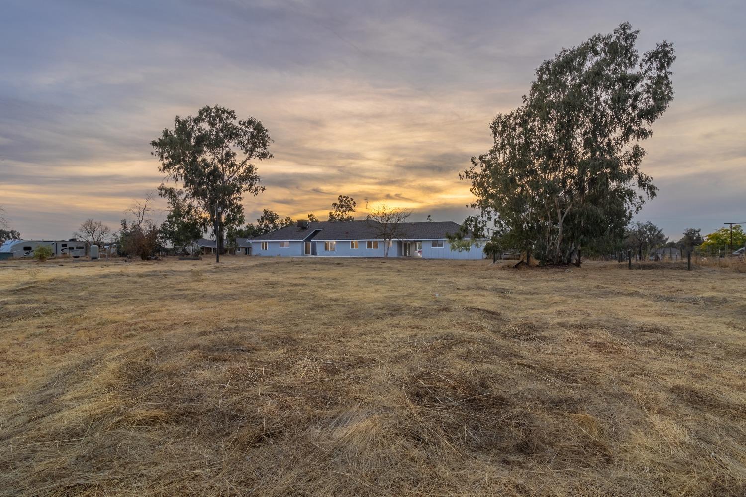 19813 Claremont Road Madera, CA 93638 - Photo 12 of 69 Gallery Image 12