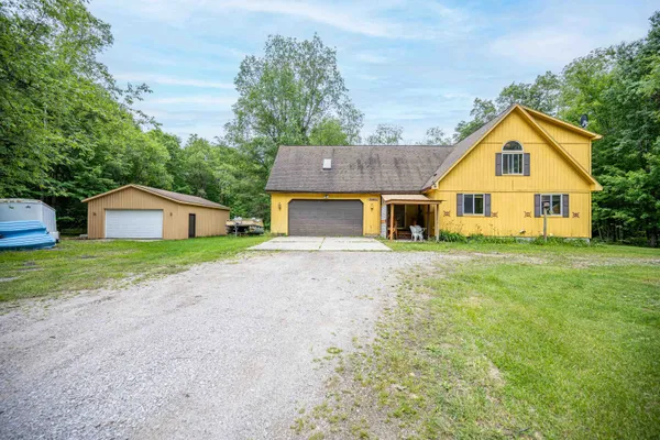 $309,000 | 6655 Cedarhurst Drive, Lake, MI 48632