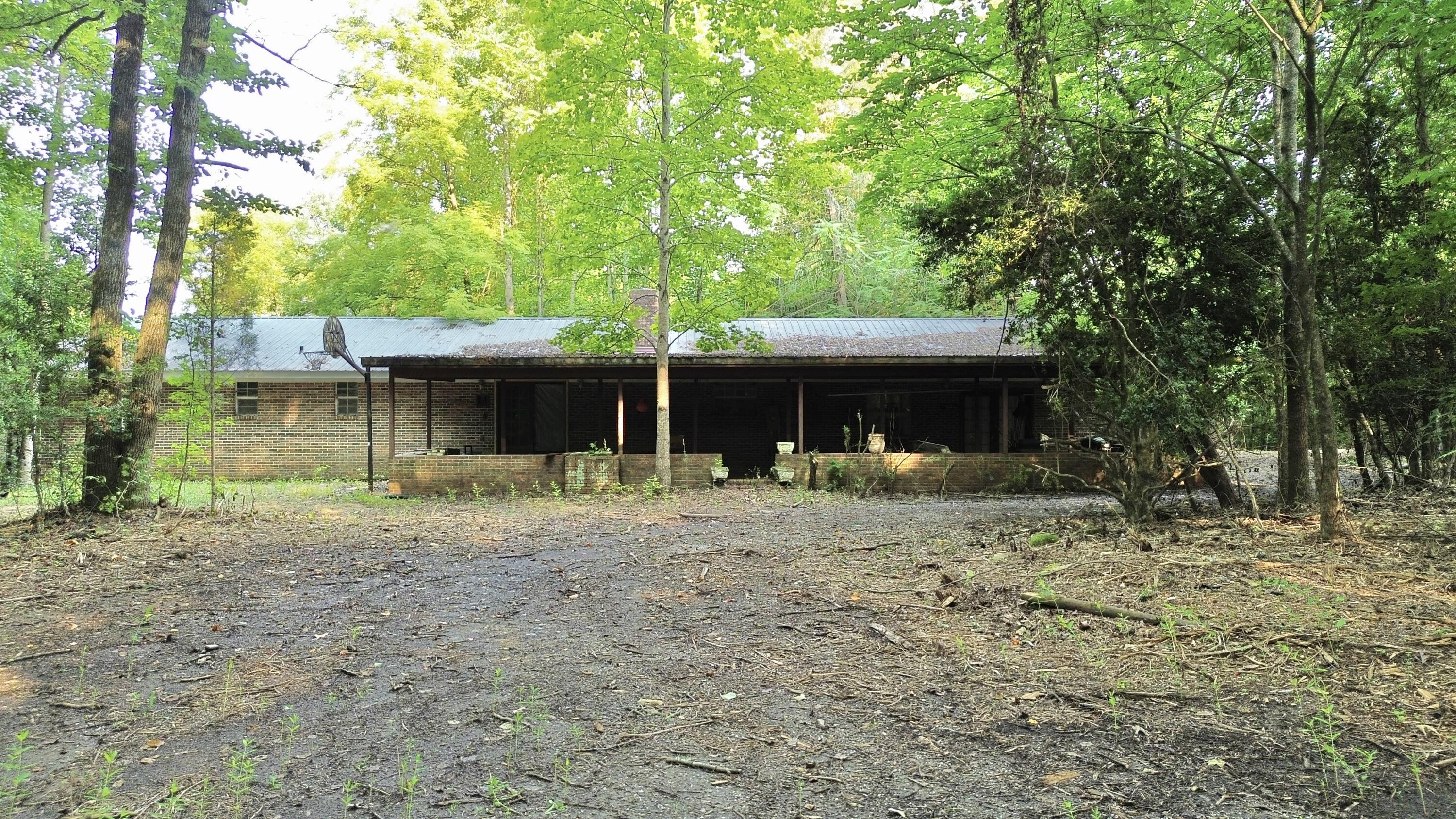 276 Oak Road Spring City, TN 37381 - Photo 2 of 7 DJI_0476