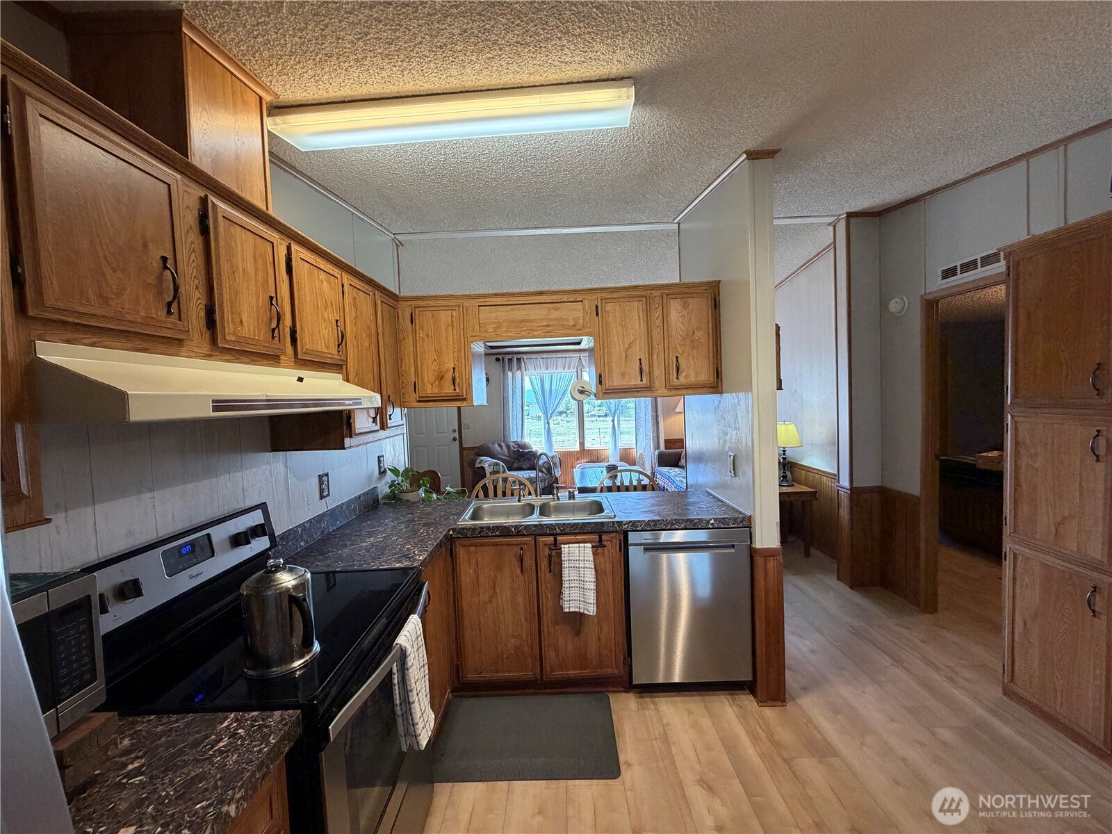 731 Thomas Road Ellensburg, WA 98926 - Photo 6 of 27 Gallery Image 6