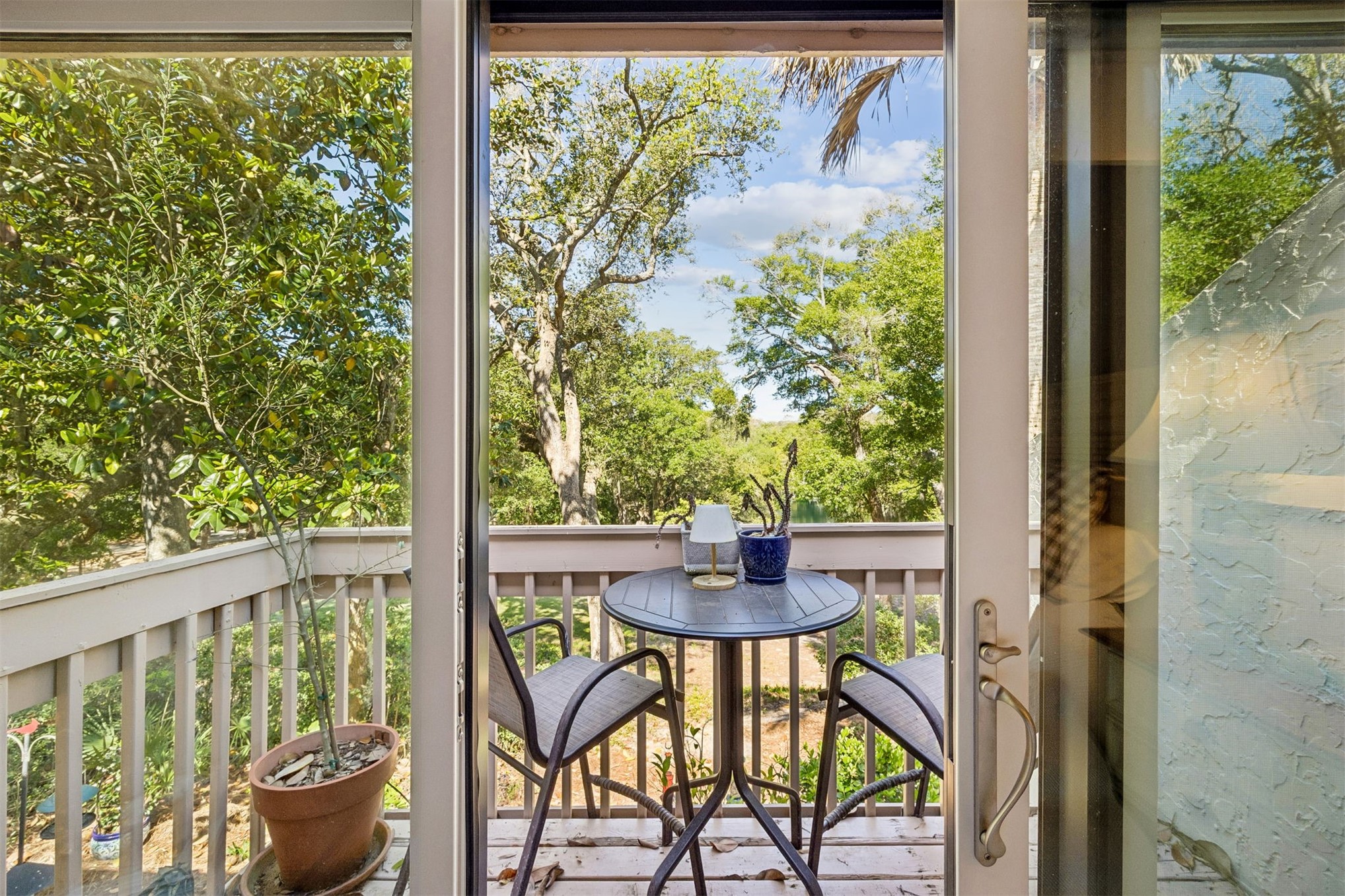 2005 Beachwood Road, Unit 2005 Amelia Island, FL 32034 - Photo 18 of 43 a outdoor view from a balcony