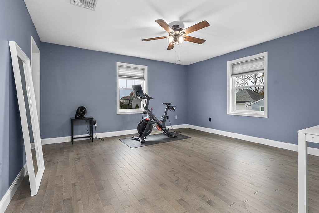 54 Raymond Street East Providence, RI 02914 - Photo 24 of 36