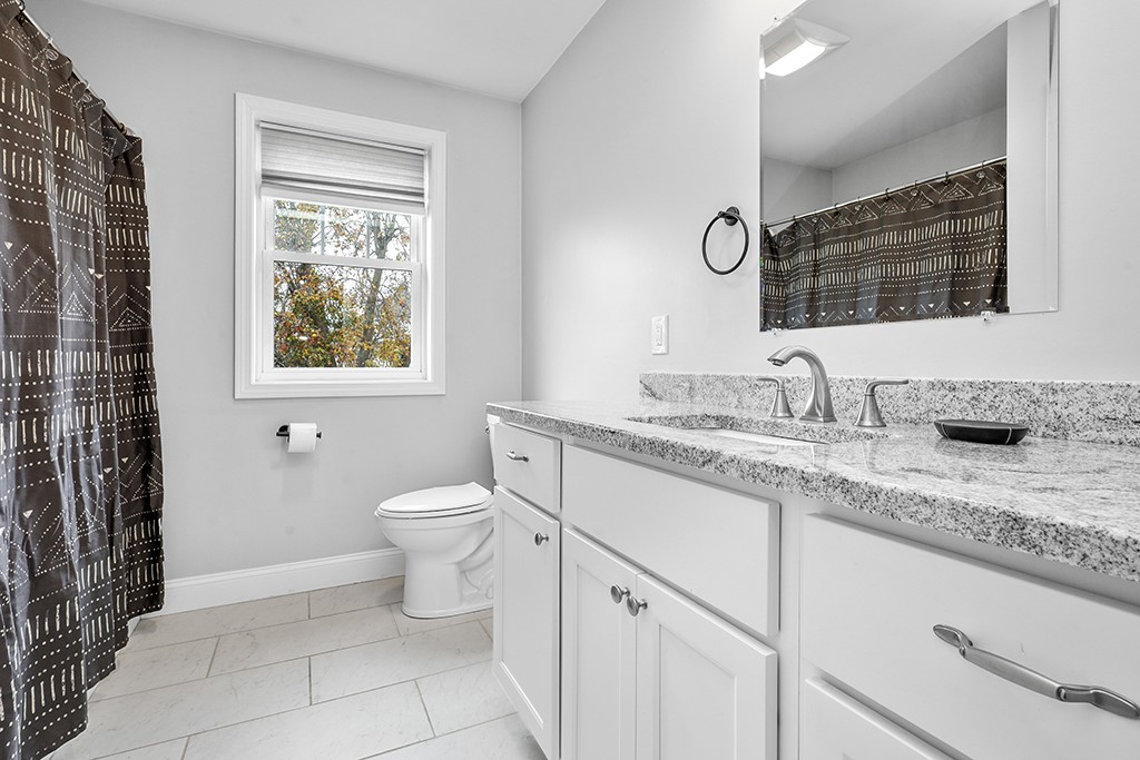 54 Raymond Street East Providence, RI 02914 - Photo 26 of 36