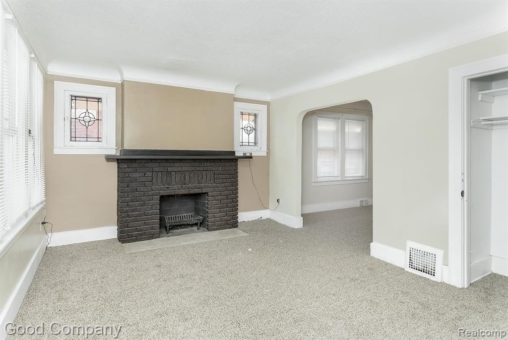 12123 Santa Rosa Drive Detroit, MI 48204 - Photo 2 of 22