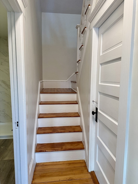 513 Slocum Road Dartmouth, MA 02747 - Photo 26 of 34 a view of entryway