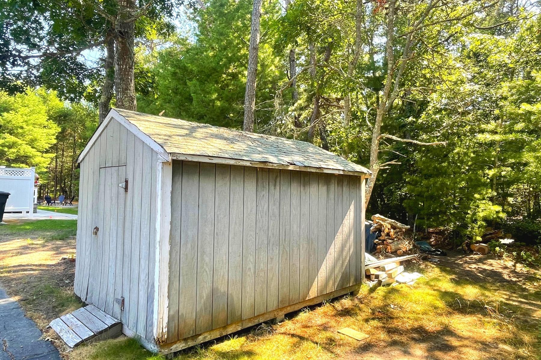 140 Cap'n Samadrus Road Cotuit, MA 02635 - Photo 45 of 53 140 (1042)