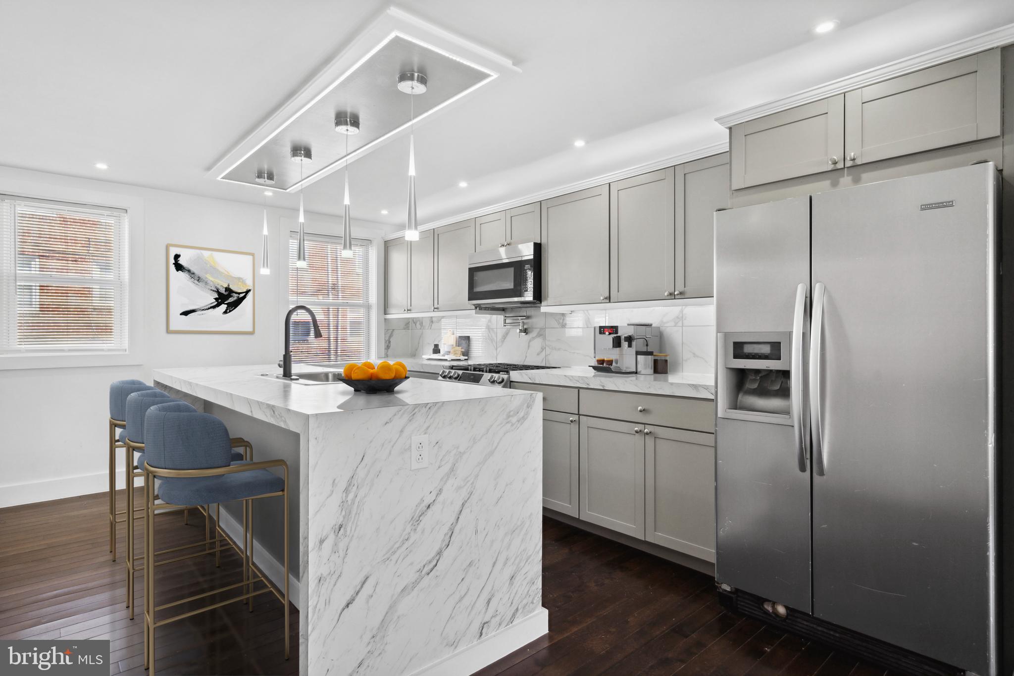 1337 Farrington Road Philadelphia, PA 19151 - Photo 2 of 13 Gallery Image 2