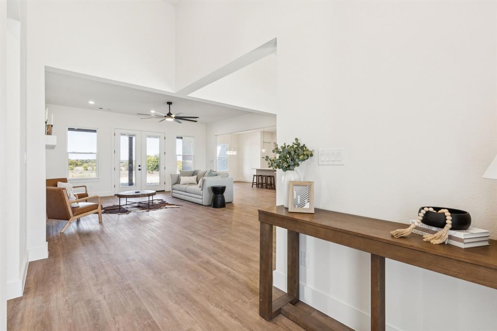 711 Hummingbird Lane Justin, TX 76247 - Photo 4 of 38