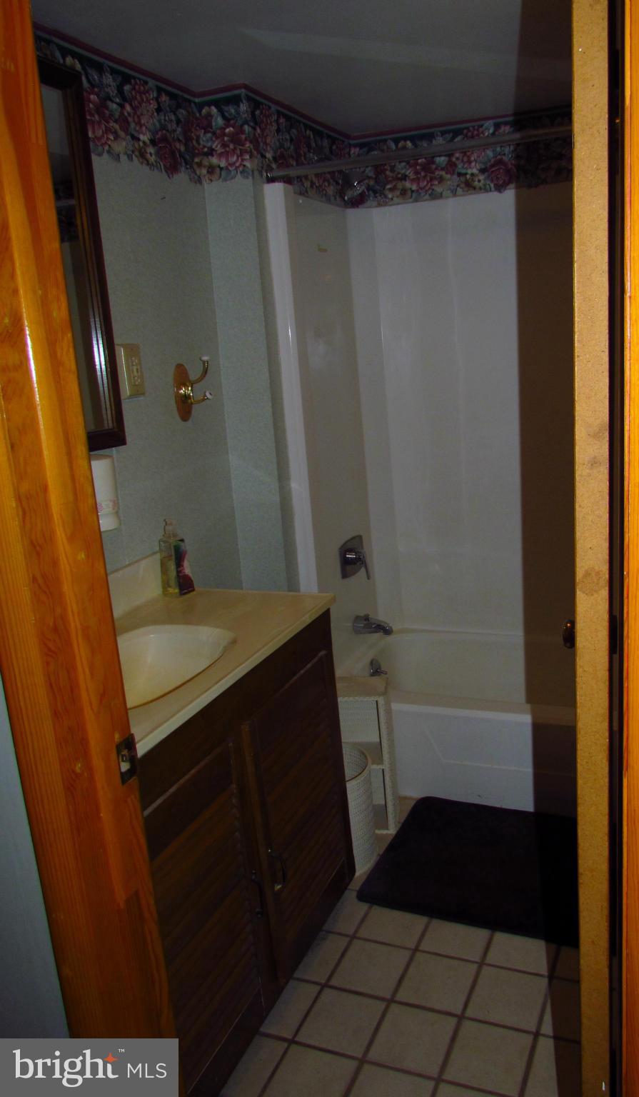 7746 Edgewood Church Road Frederick, MD 21702 - Photo 11 of 24 Bath
