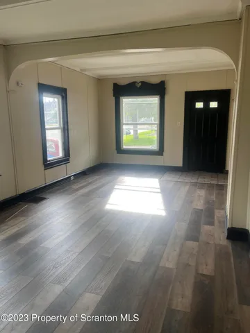 $1,100 | 76 Wadham Street, Plymouth, PA 18651