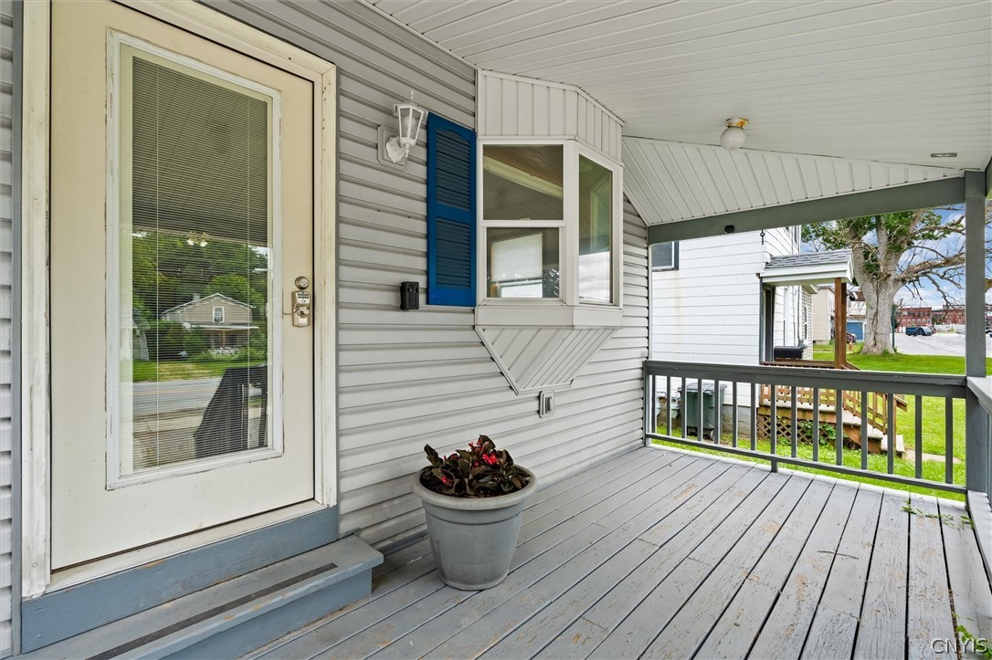232 North Main Street Oneida, NY 13421 - Photo 5 of 40
