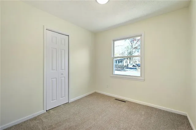 $194,950 | 2638 South 48th Terrace, Kansas City, KS 66106