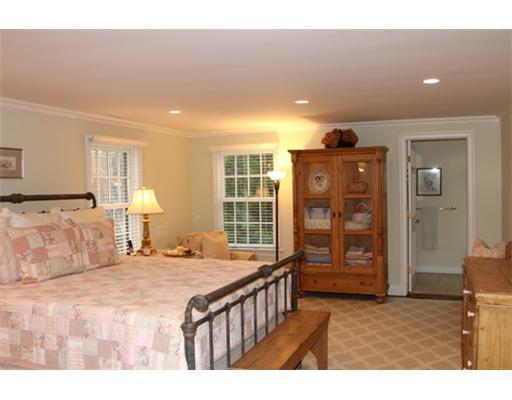1 Highgate Road Riverside, CT 06878 - Photo 10 of 20 Additional Photo