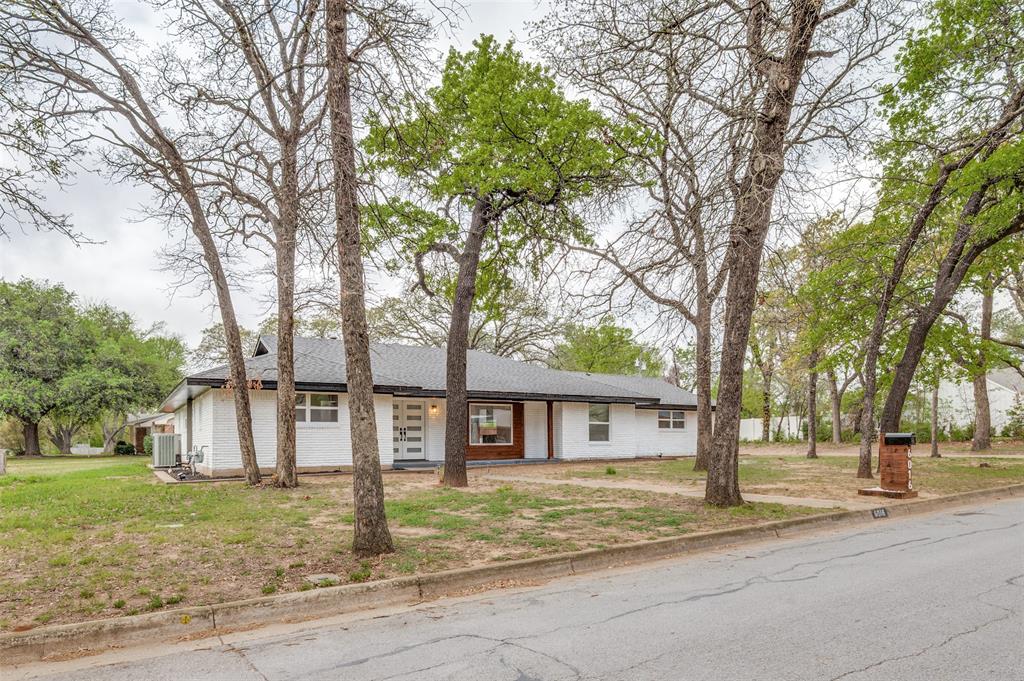 6016 Jacqueline Road Fort Worth, TX 76112 - Photo 1 of 35