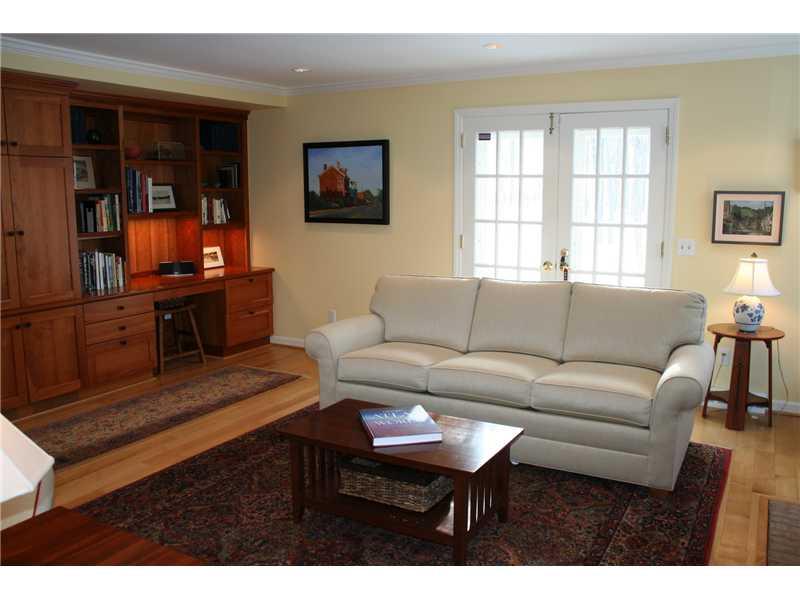 120 Witherow Road Bell Acres, PA 15143 - Photo 11 of 17 Family Room.