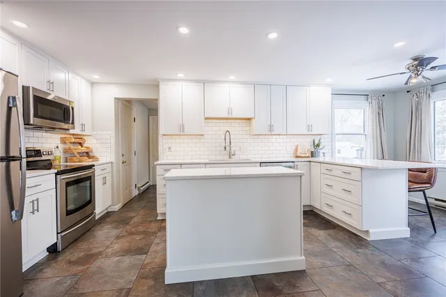 $385,000 | 17 Laurelcrest Drive, Ogden, NY 14559