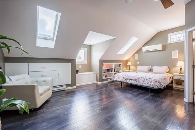 $385,000 | 17 Laurelcrest Drive, Ogden, NY 14559