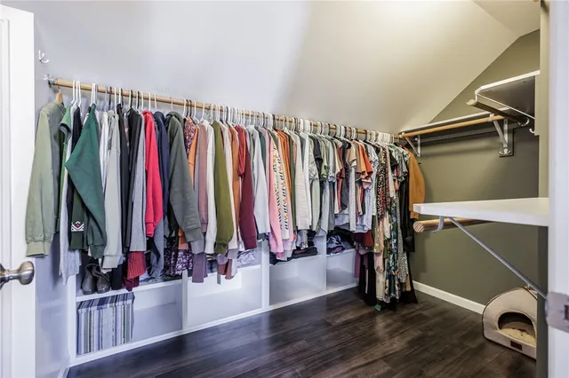 $385,000 | 17 Laurelcrest Drive, Ogden, NY 14559