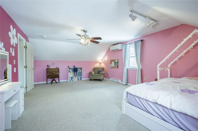 $385,000 | 17 Laurelcrest Drive, Ogden, NY 14559