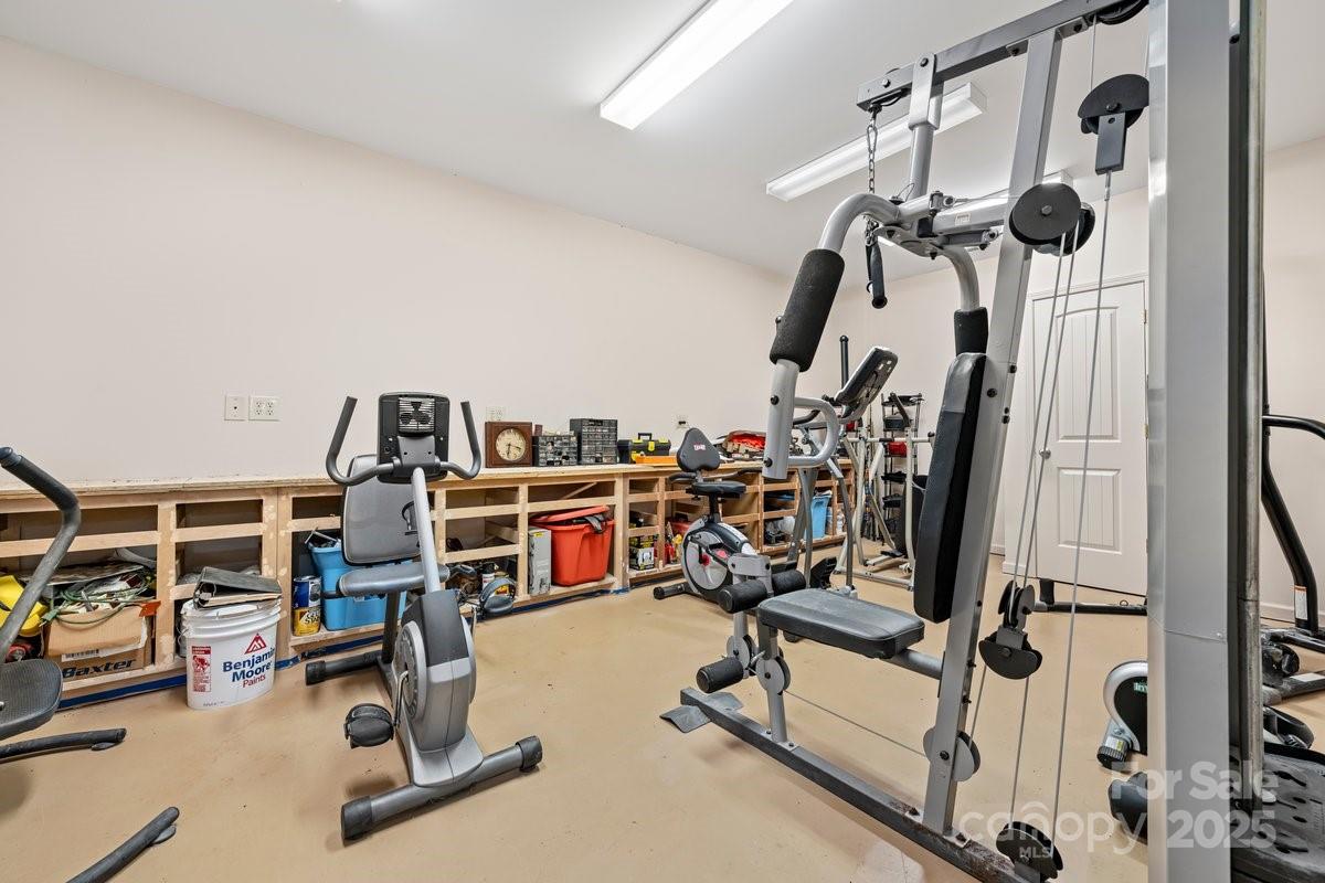492 State Rd S-11-586 Gaffney, SC 29340 - Photo 25 of 45 a view of a room with gym equipment