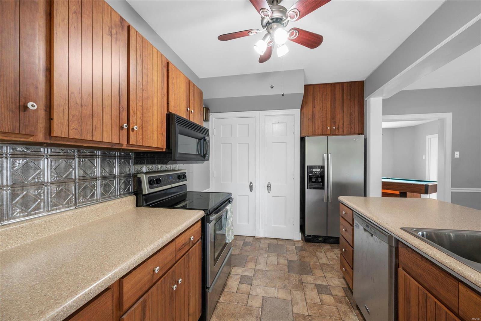 206 Grover Road St. Louis, MO 63125 - Photo 12 of 49